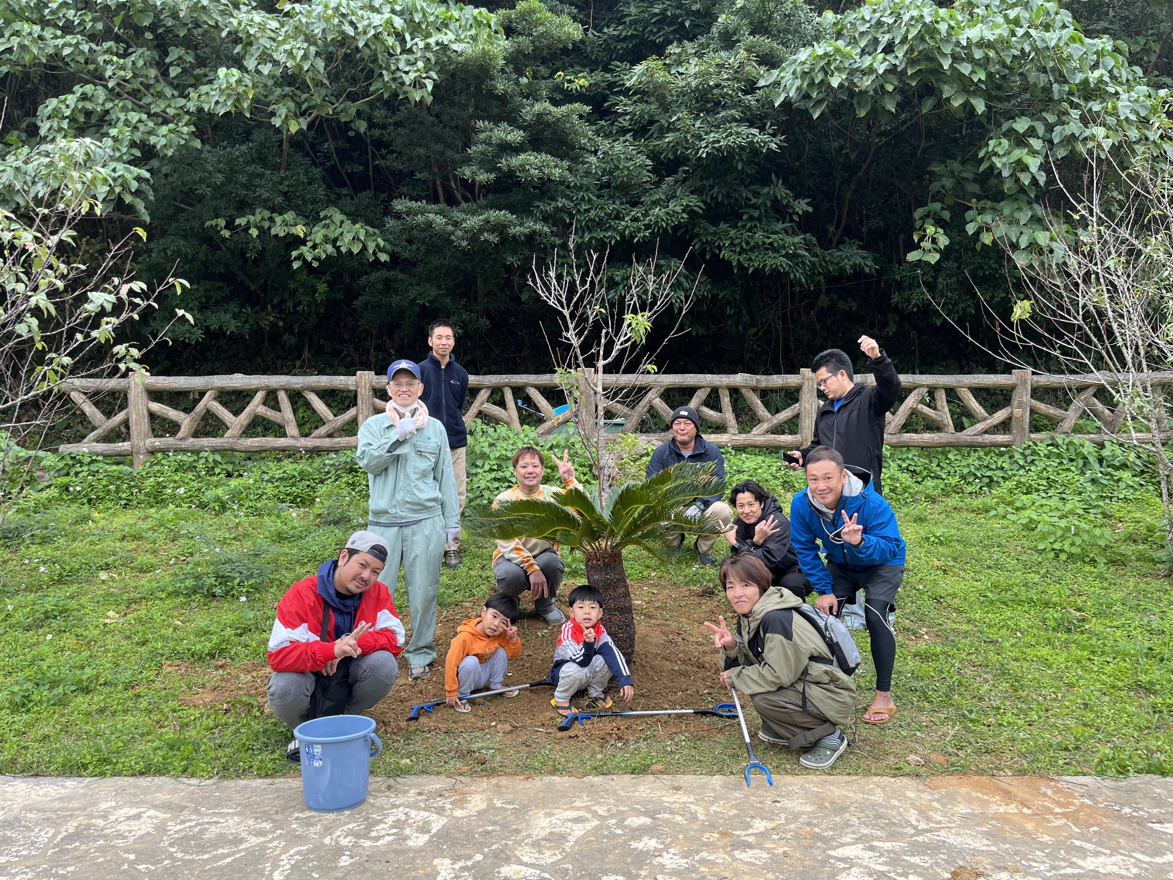比謝川愛護会_植樹04