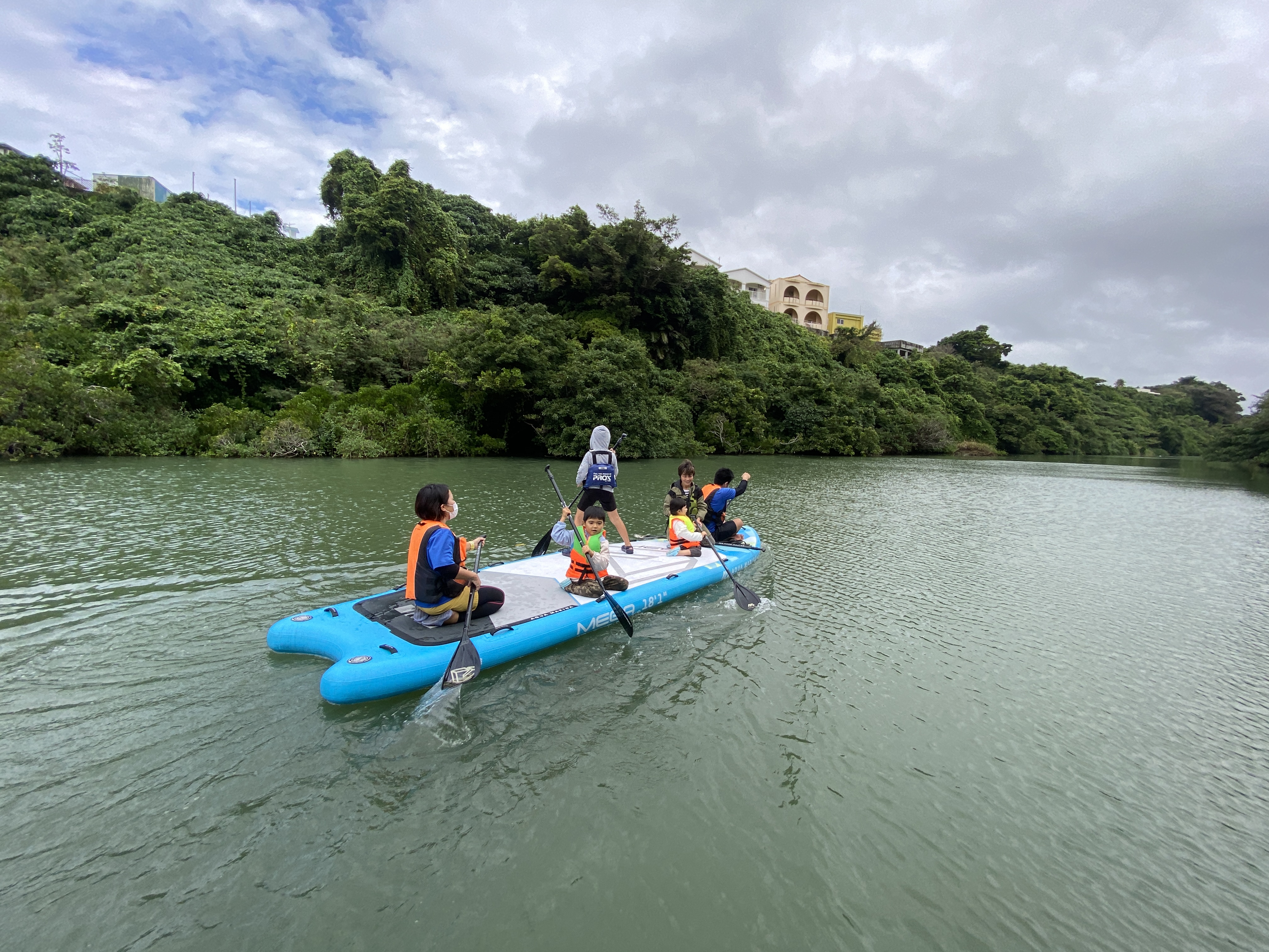 メガSUPイベント_比謝川自然体験センター