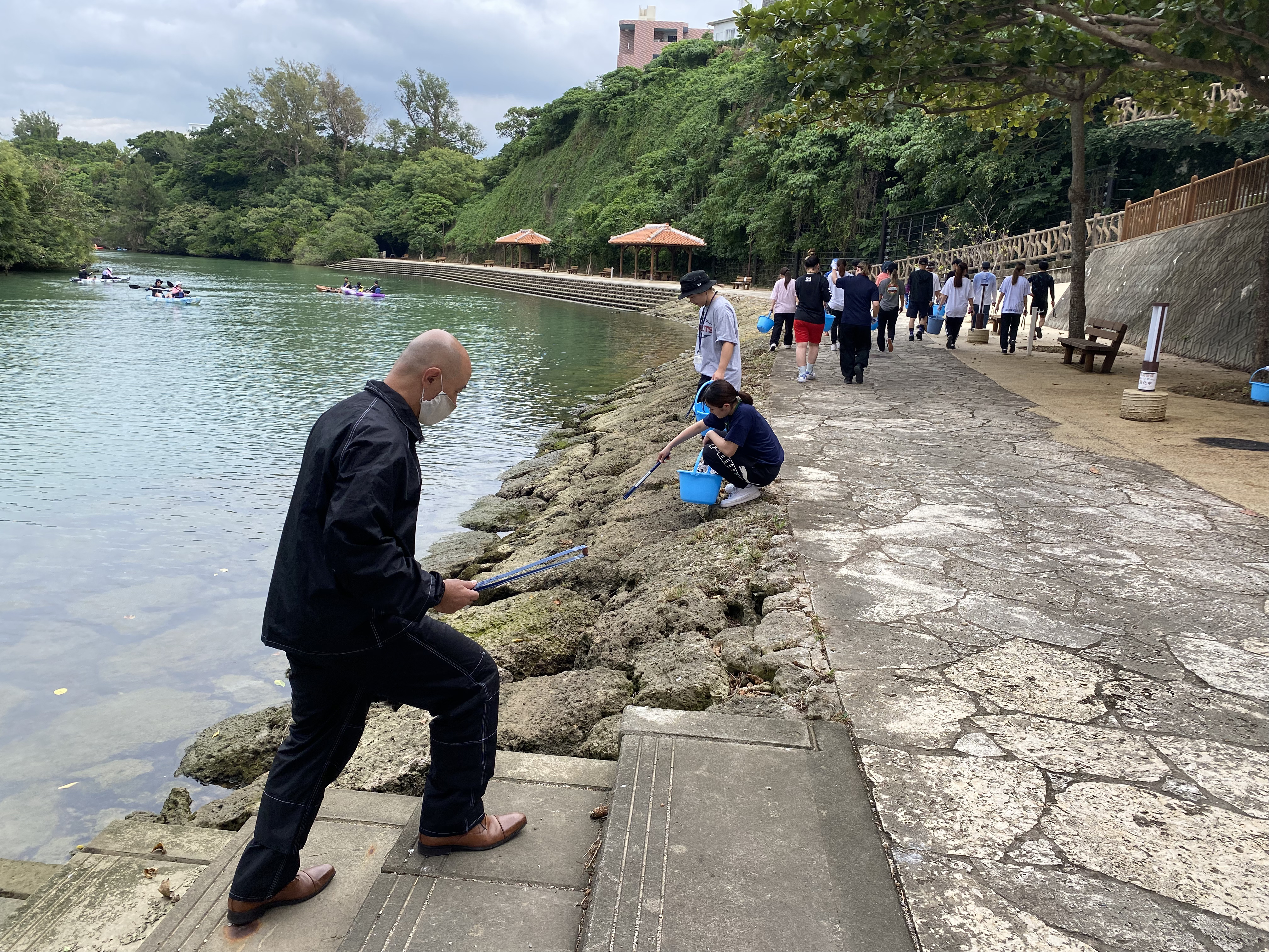 比謝川自然体験センターボランティア_嘉手納外語塾2023