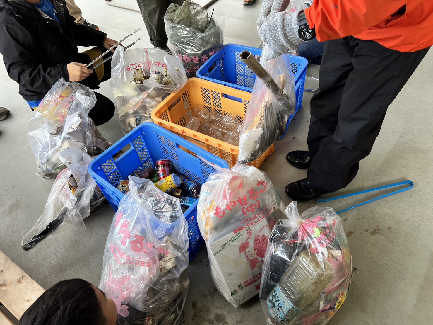 比謝川愛護会_自然体験センター_清掃活動03