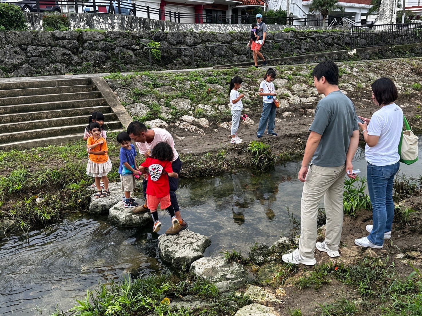 LINE_ALBUM_2024